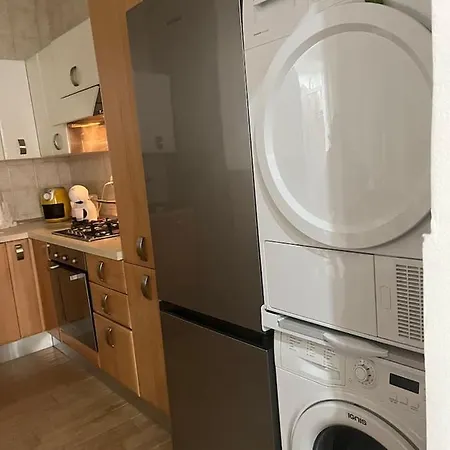 Monohouseinbari * باري